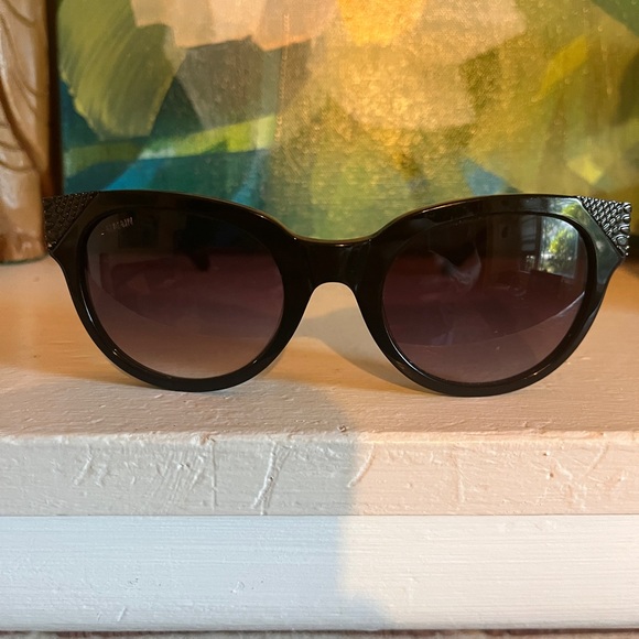 Women's Balmain Sunglasses BL2082B in excellent condition !